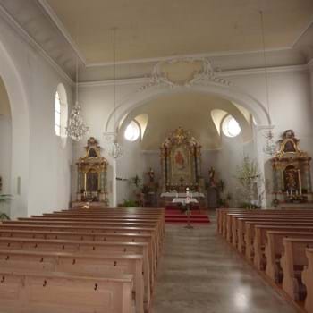 Innenraum St. Laurentius Denkhof Leider haben wir keinen Alternativtext zu diesem Bild, aber wir arbeiten daran.