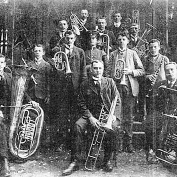 Kapelle 1912 Leider haben wir keinen Alternativtext zu diesem Bild, aber wir arbeiten daran.