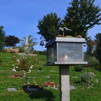 Grabstelle Leider haben wir keinen Alternativtext zu diesem Bild, aber wir arbeiten daran.