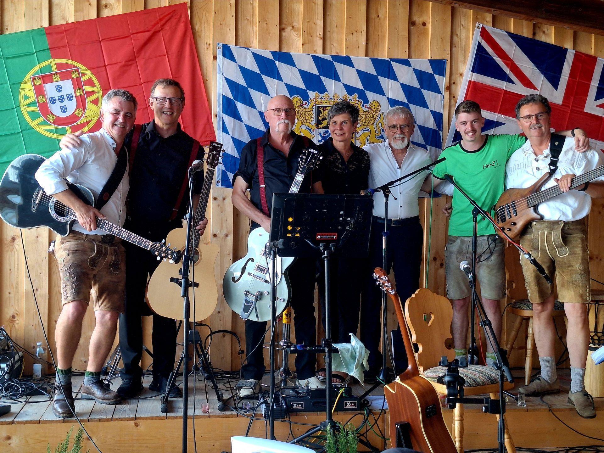 Leider haben wir keinen Alternativtext zu diesem Bild, aber wir arbeiten daran.